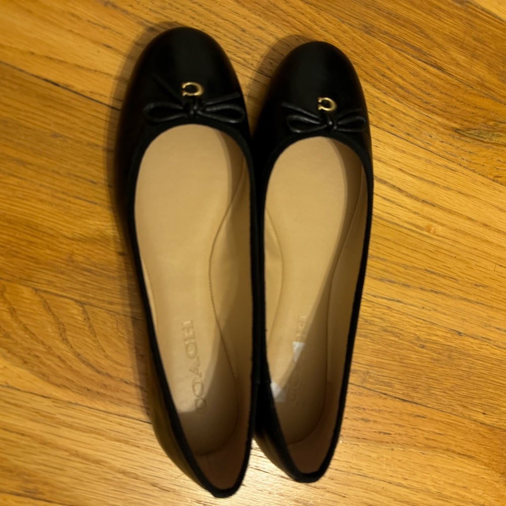 Coach ballet slippers size 7 black